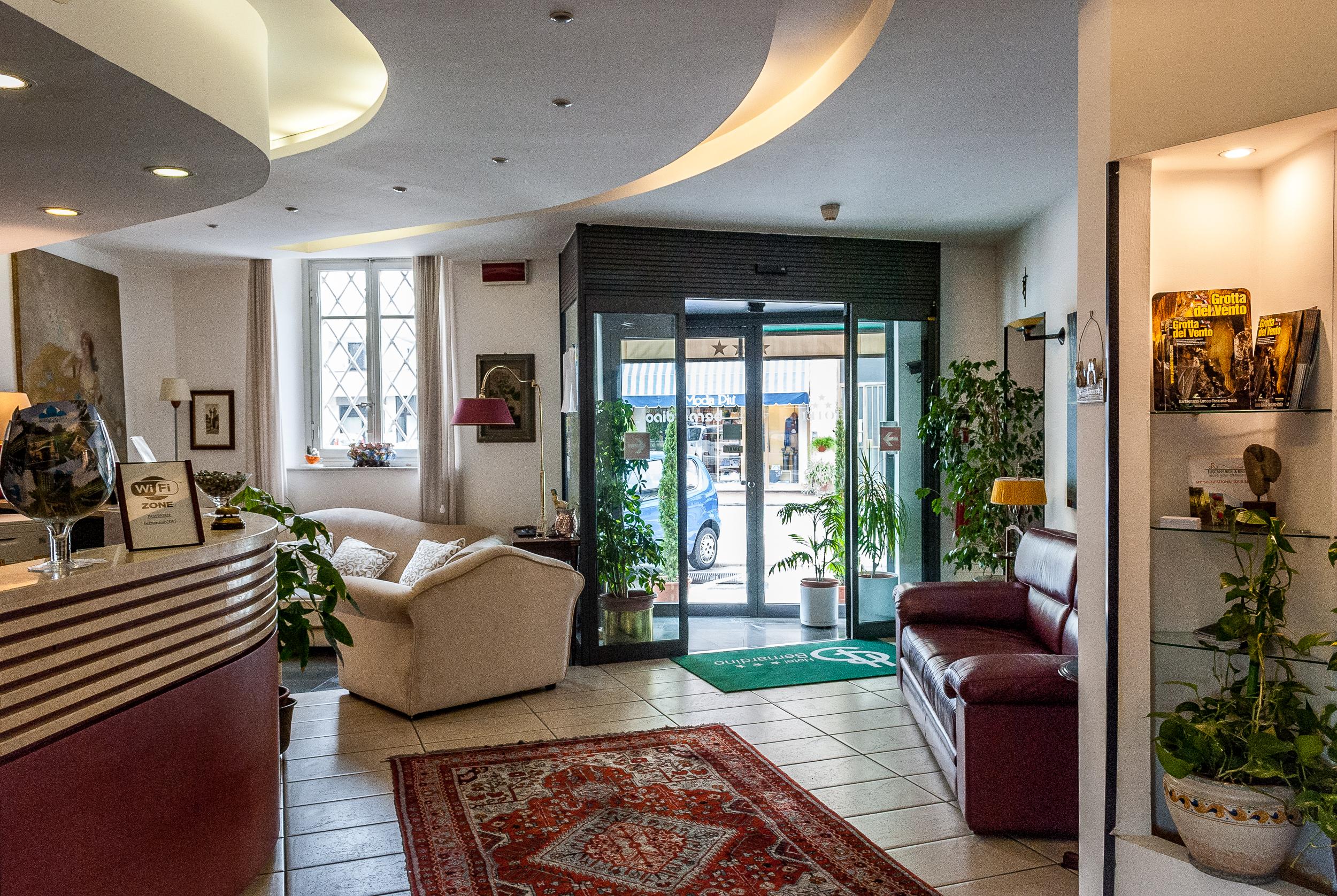 Hotel Bernardino Lucca Exteriér fotografie