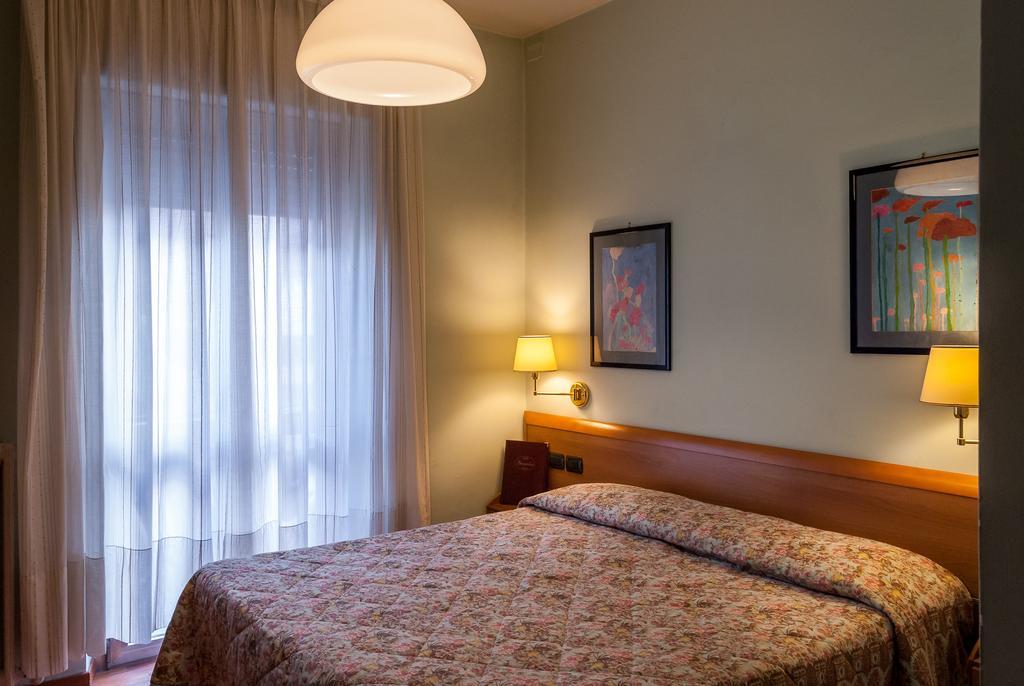 Hotel Bernardino Lucca Exteriér fotografie